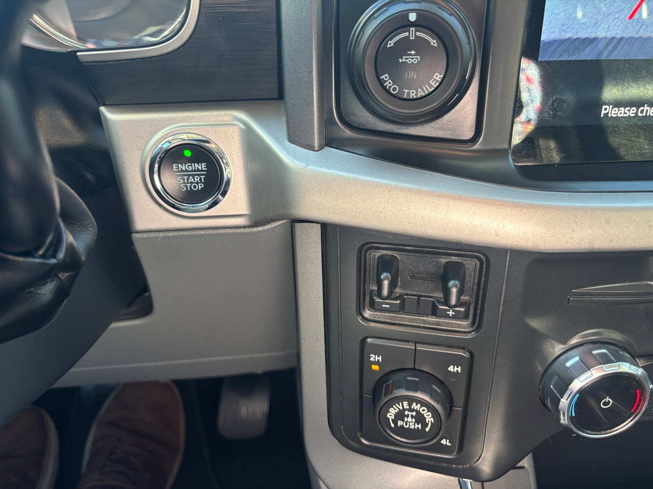 Used 2022 Ford F150 XLT w/ Equipment Group 302A High image 22