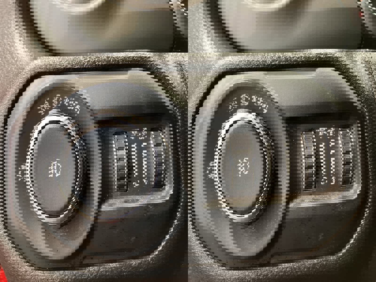 Used 2021 Jeep Wrangler Unlimited Sahara w/ Uconnect 4C Nav & Sound Group image 14