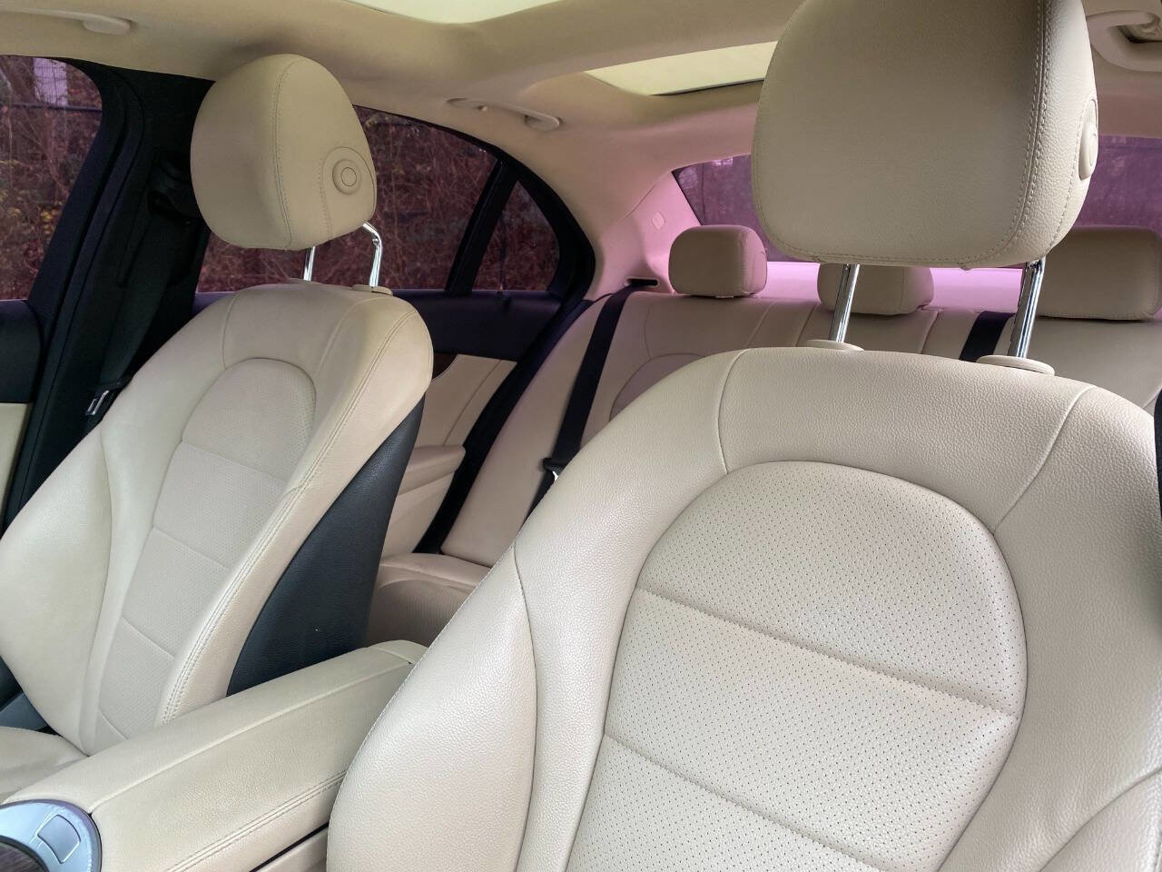 Used 2017 Mercedes-Benz C 300 4MATIC Sedan image 34