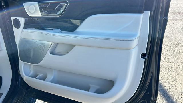 Used 2023 Lincoln Navigator Black Label image 10