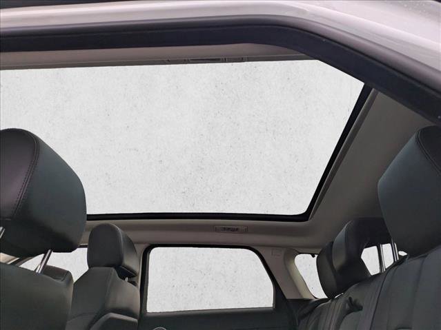 Used 2014 Land Rover Range Rover Evoque Pure Premium image 19