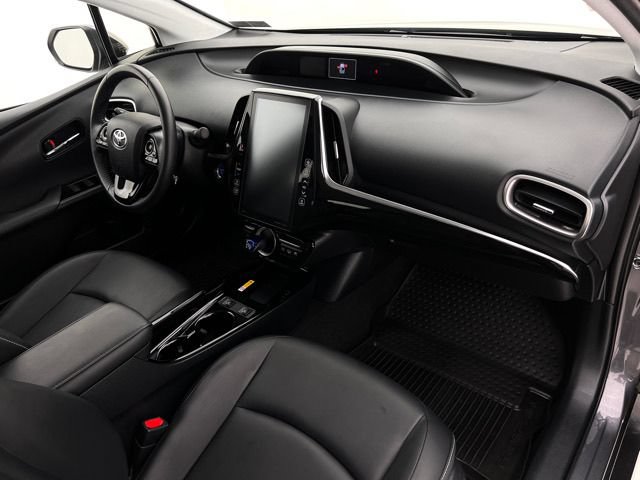 Used 2022 Toyota Prius Prime XLE FWD image 13