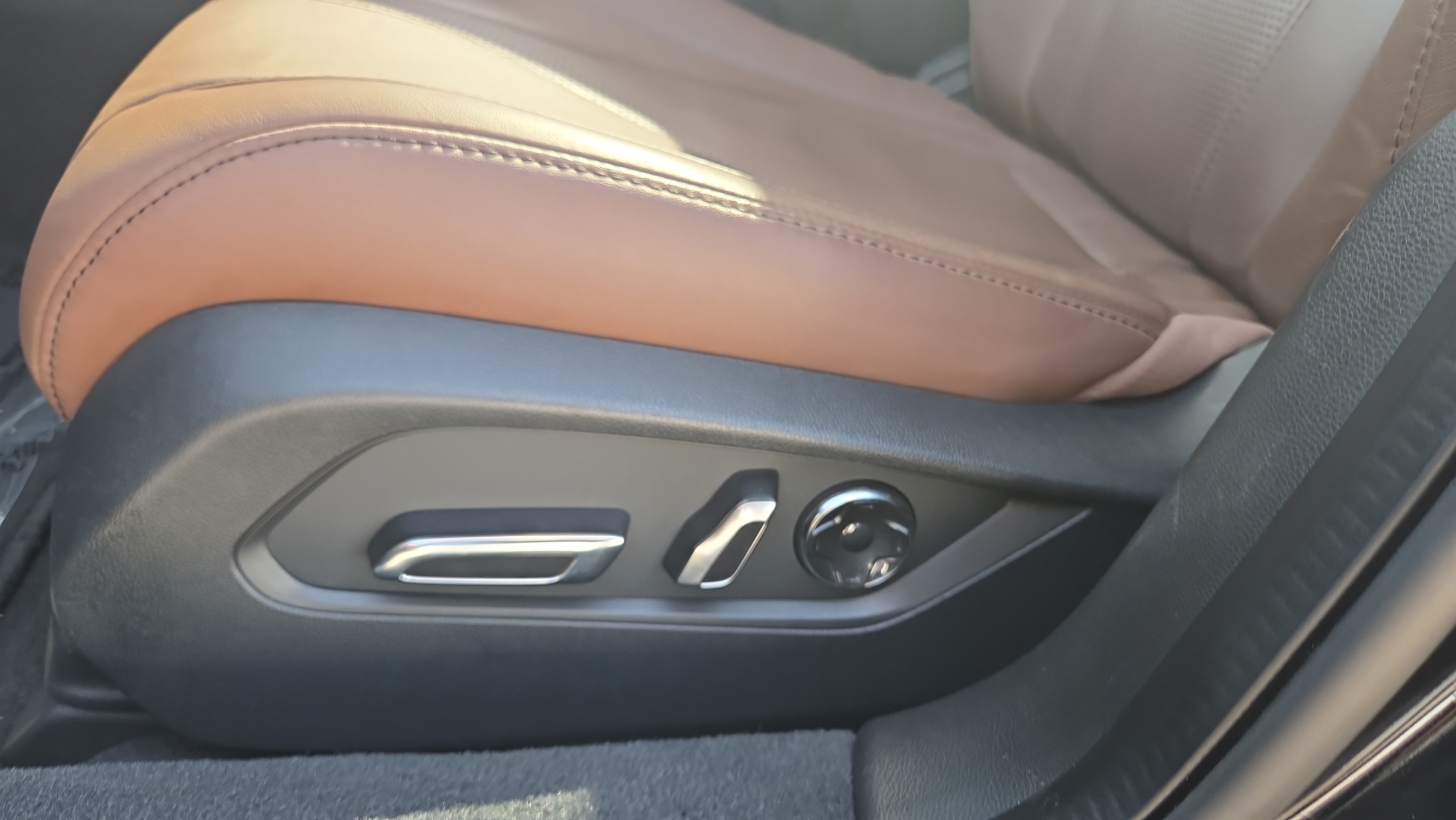 Certified 2023 Acura TLX w/ Technology Package FWD image 10