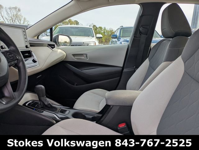 Used 2022 Toyota Corolla LE image 20