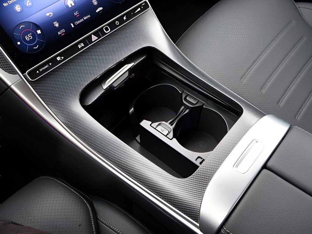 Certified 2025 Mercedes-Benz C 300 4MATIC Sedan image 28