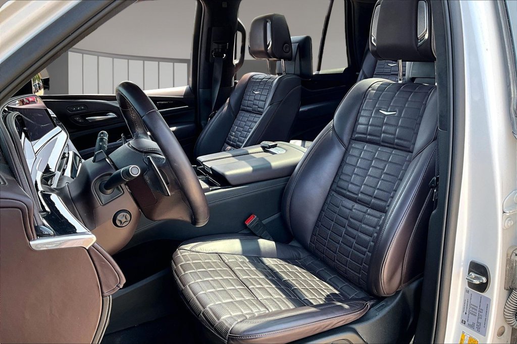 Used 2024 Cadillac Escalade V AWD/4WD image 27