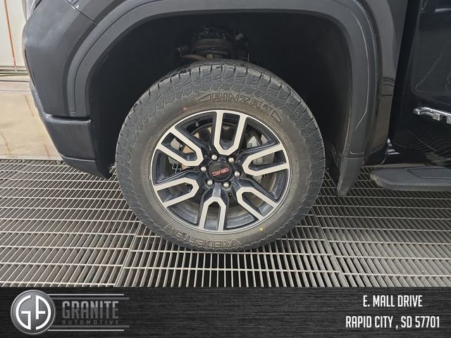 Used 2025 GMC Sierra 1500 AT4 w/ AT4 Premium Package image 27