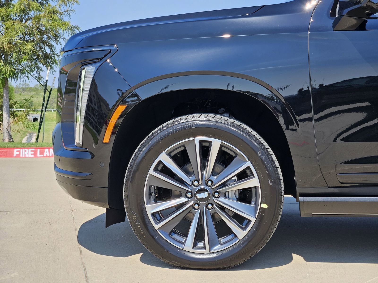 New 2026 Cadillac Escalade ESV Sport image 11