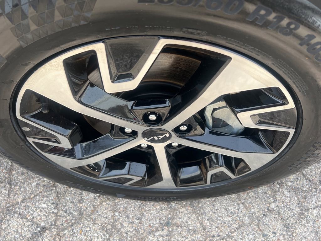 Certified 2024 Kia Sportage EX AWD/4WD image 38