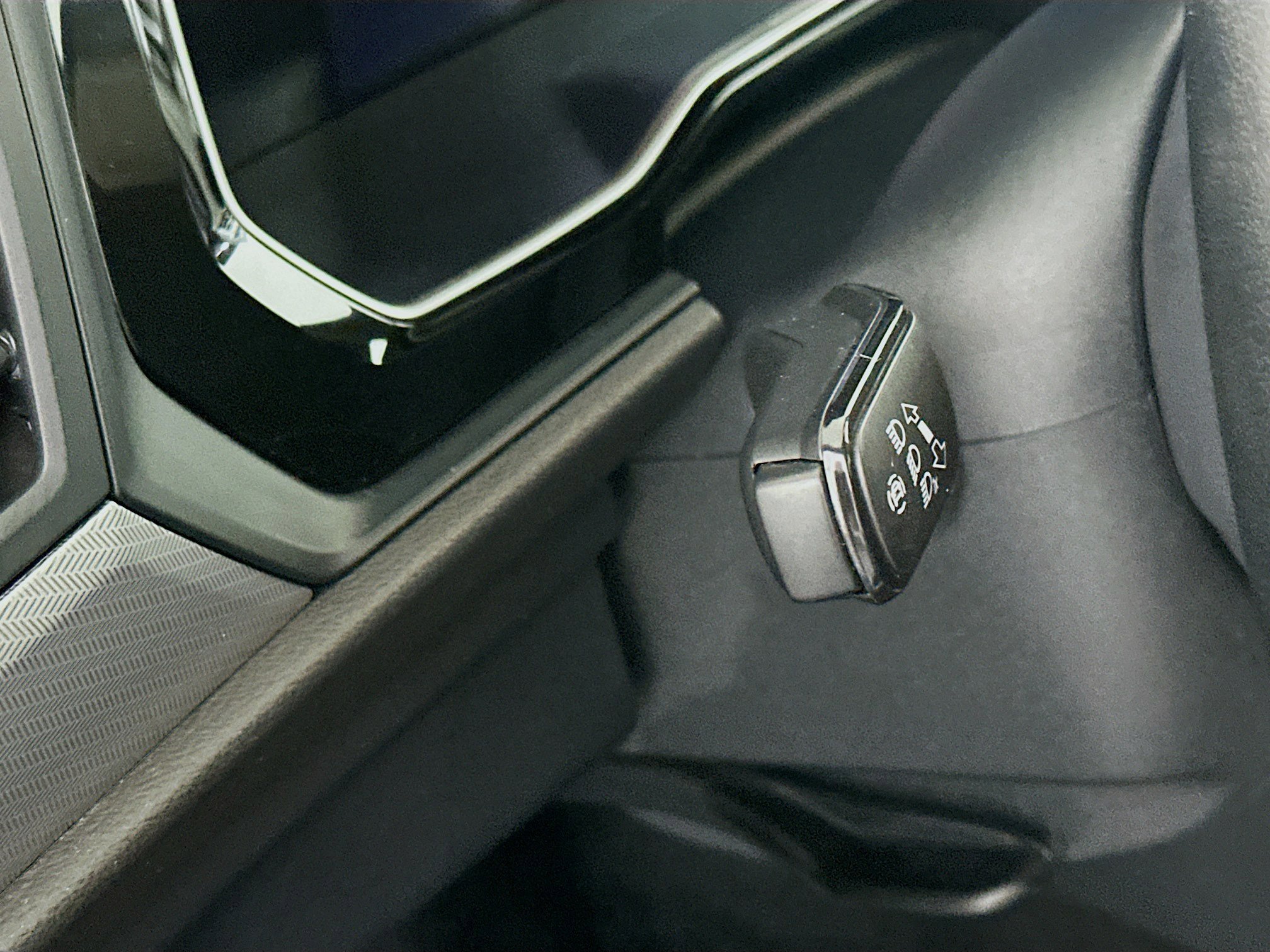 Used 2024 Volkswagen Jetta S image 17