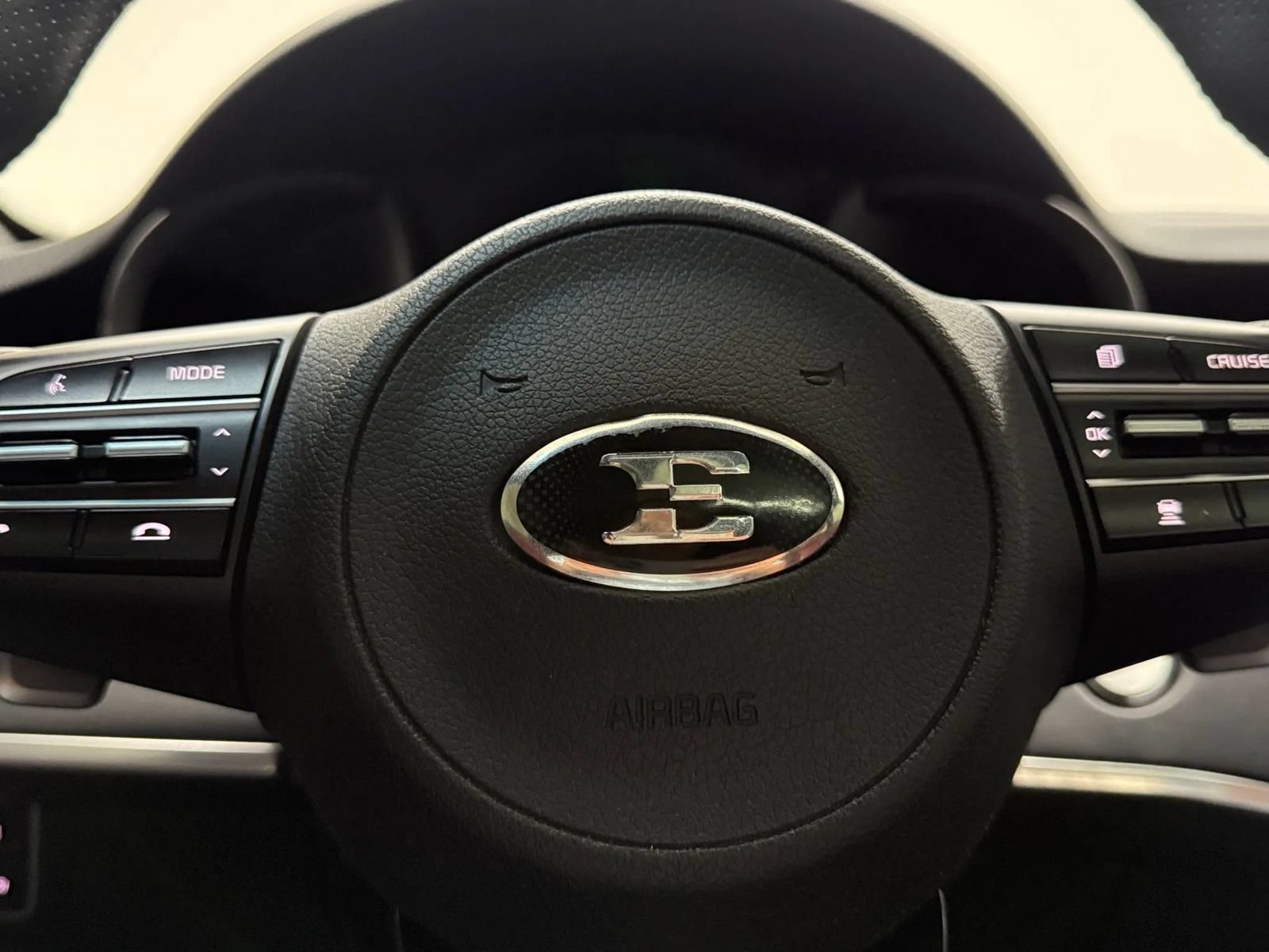 Used 2018 Kia Stinger GT2 AWD/4WD image 22