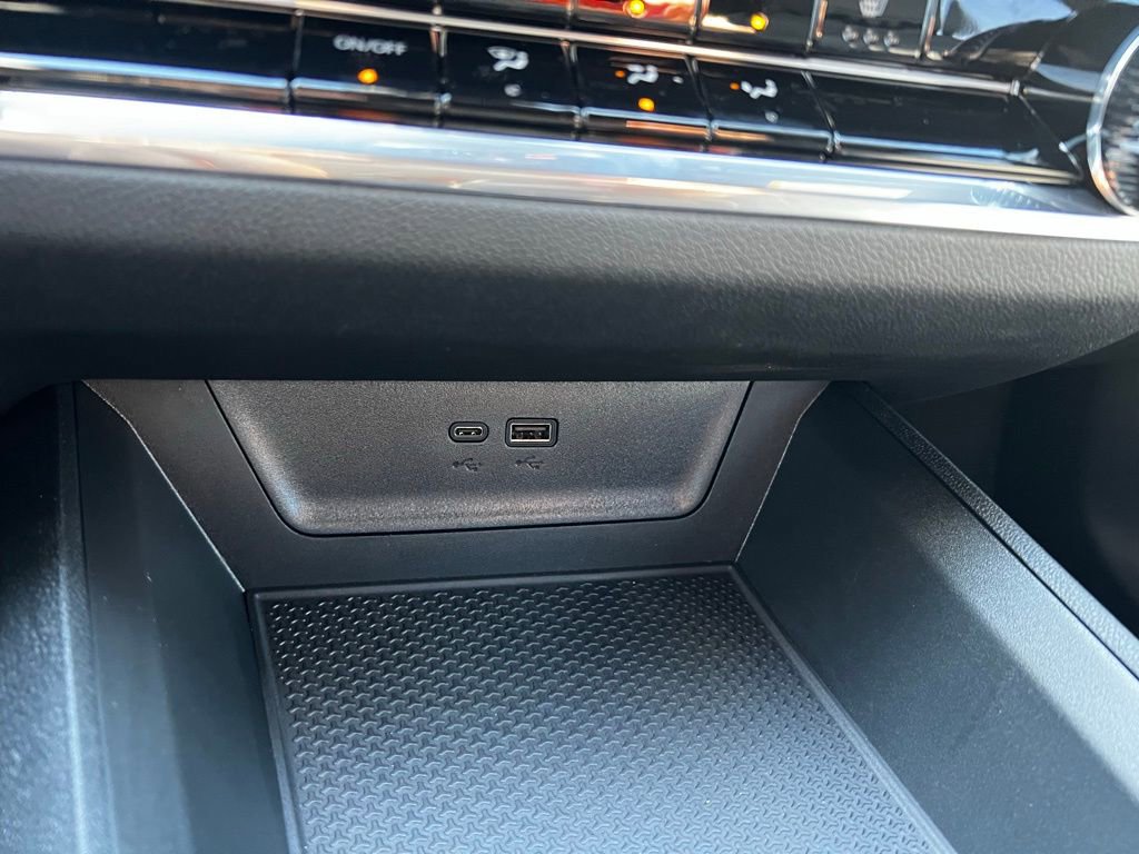 New 2026 Chevrolet Equinox LT w/ Safety and Technology Package image 35