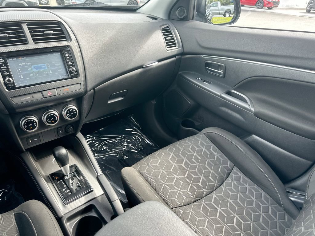 Used 2022 Mitsubishi Outlander Sport ES FWD image 21