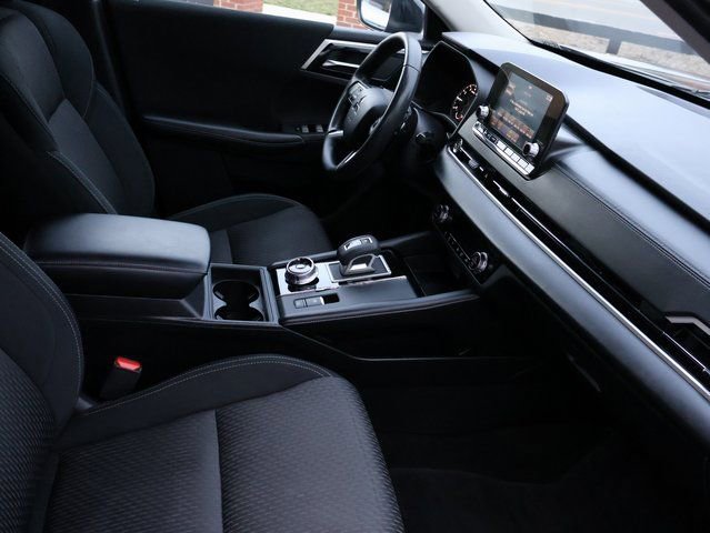 Used 2022 Mitsubishi Outlander ES image 11