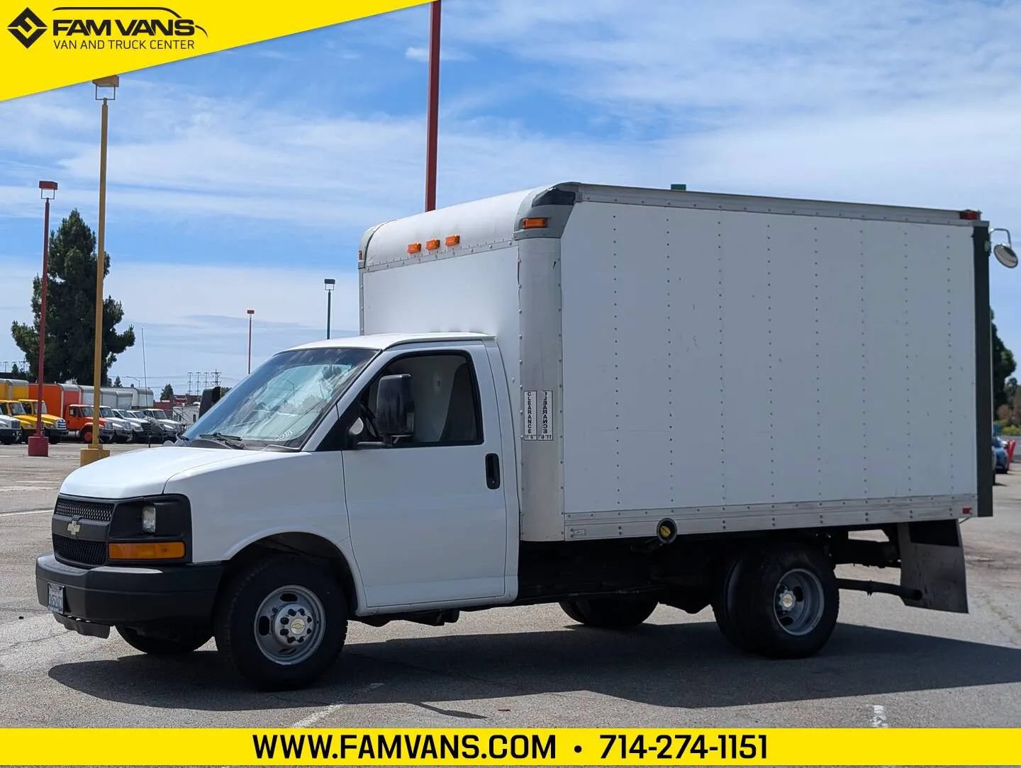 Used 2010 Chevrolet Express 3500 RWD image 3