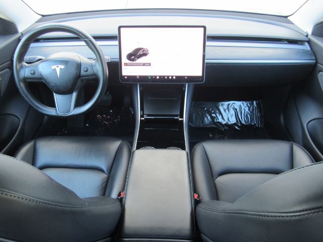 Used 2018 Tesla Model 3 Long Range image 3
