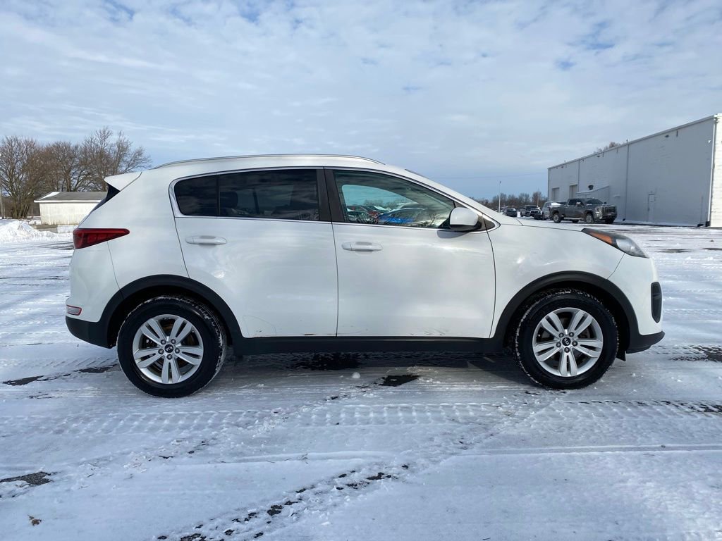 Used 2017 Kia Sportage LX w/ LX Popular Package image 8