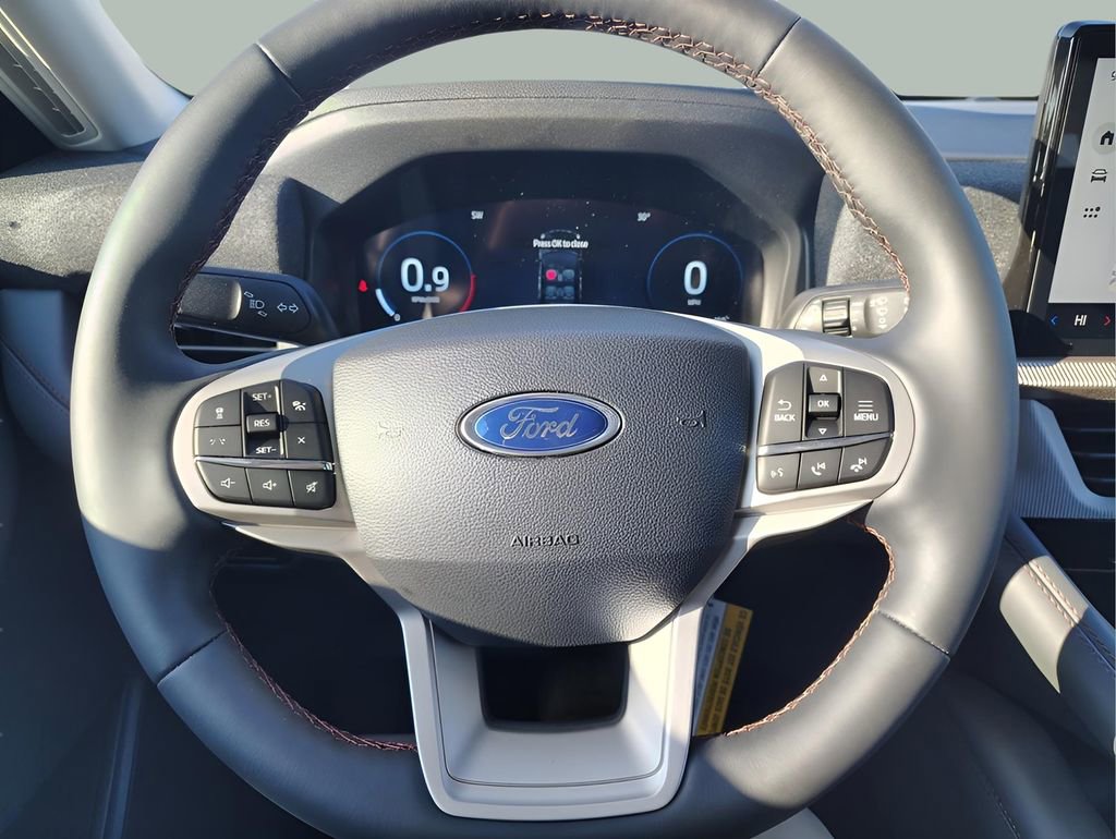 New 2026 Ford Explorer Active w/ Active Comfort Package image 15