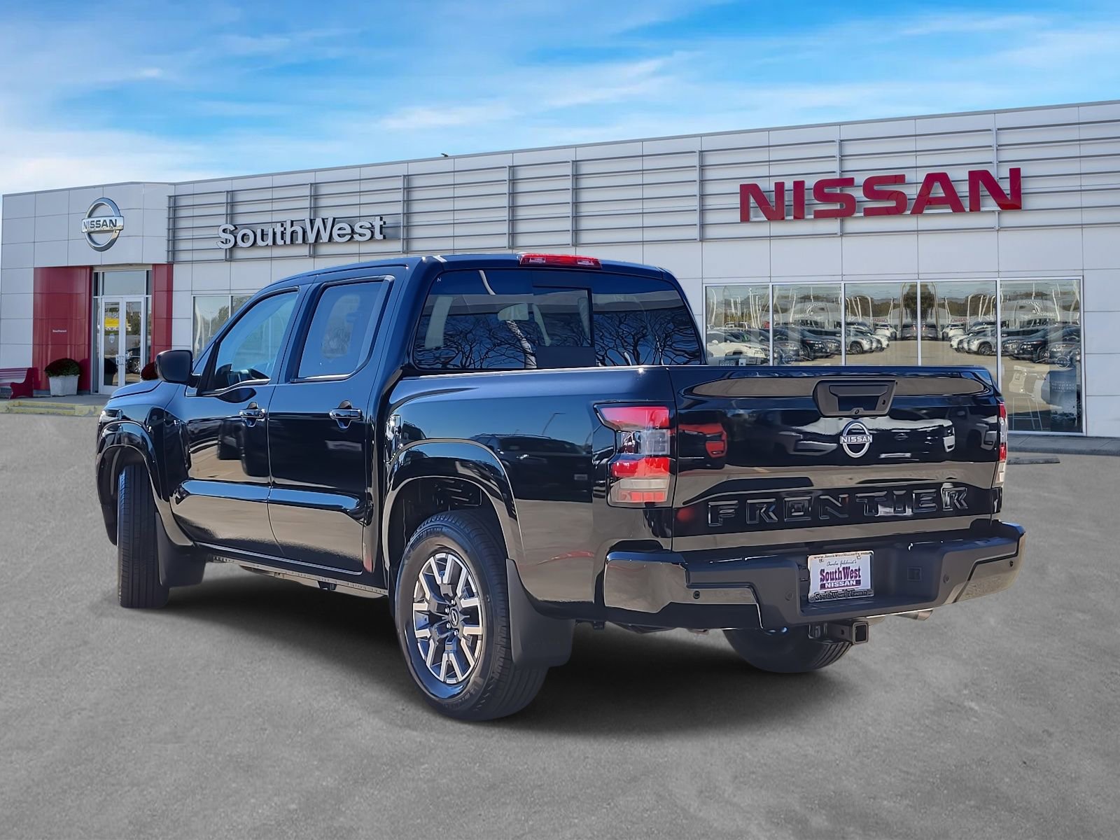 New 2026 Nissan Frontier SV image 8