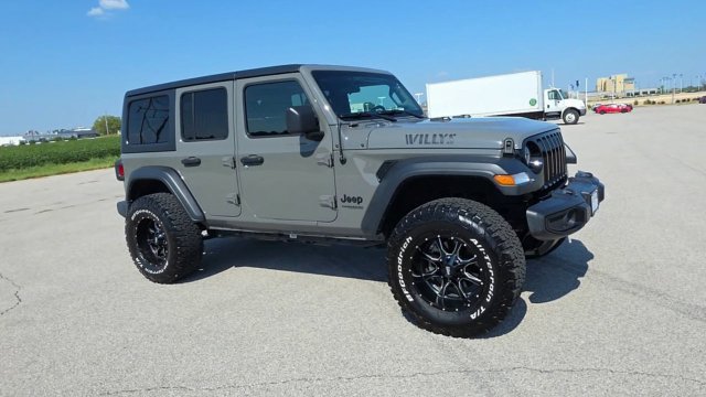 Used 2021 Jeep Wrangler Unlimited Sport AWD/4WD image 9