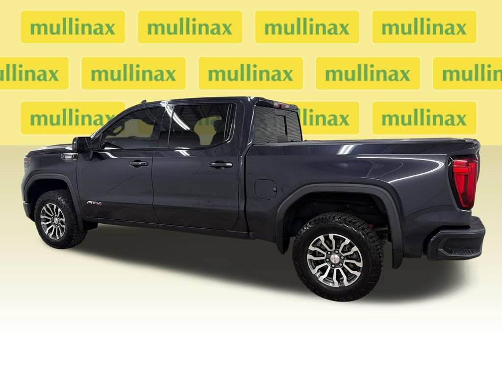Used 2023 GMC Sierra 1500 AT4 w/ Technology Package AWD/4WD image 13