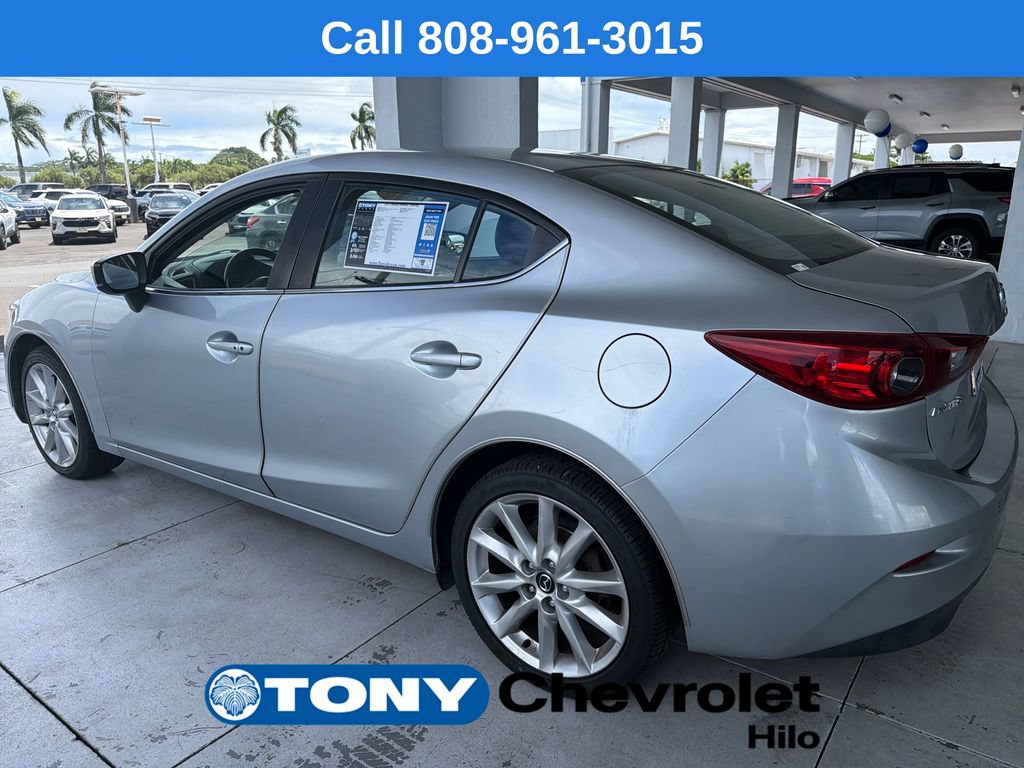 Used 2017 MAZDA MAZDA3 Touring FWD image 3