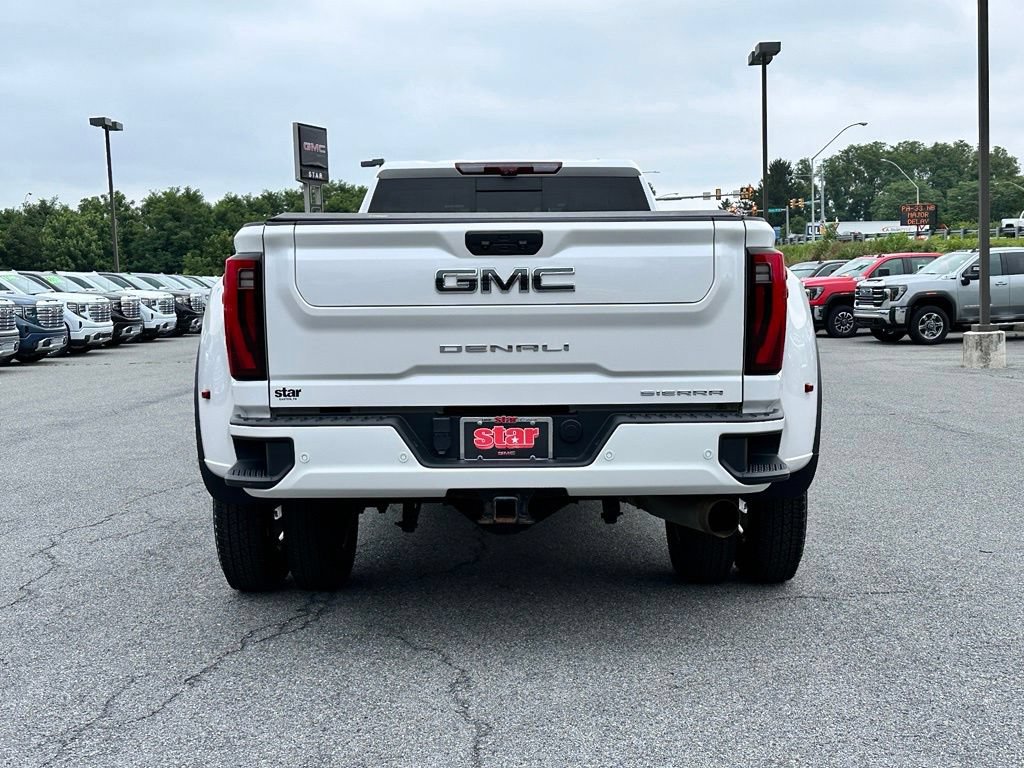 Certified 2024 GMC Sierra 3500 Denali Ultimate AWD/4WD image 10