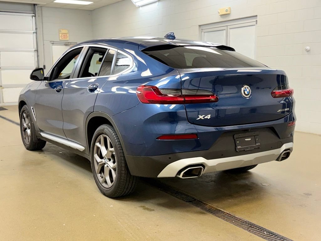 Used 2022 BMW X4 xDrive30i w/ Convenience Package AWD/4WD image 8