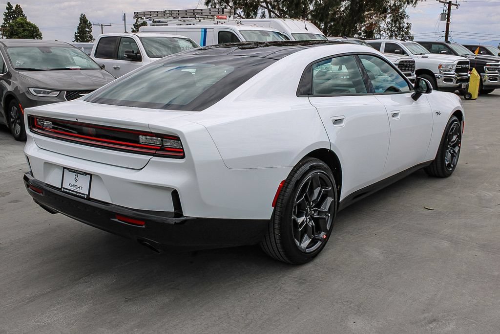 New 2026 Dodge Charger R/T w/ Blacktop Package AWD/4WD image 8