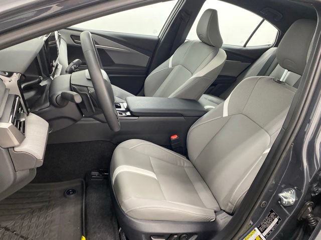 Used 2026 Toyota Camry SE AWD/4WD image 12