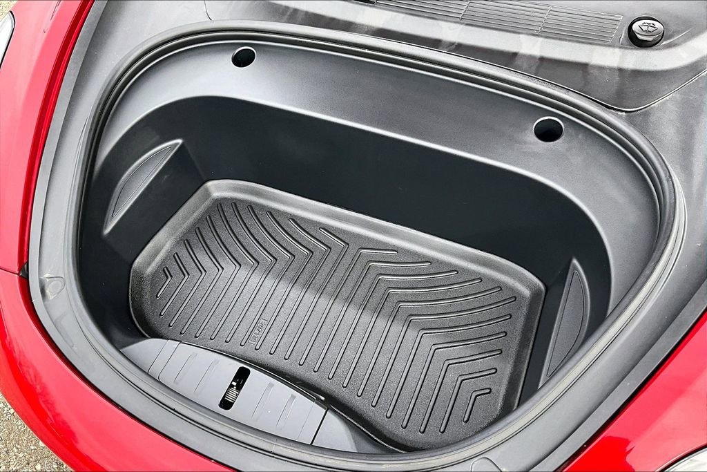 Used 2021 Tesla Model 3 Standard Range Plus image 34