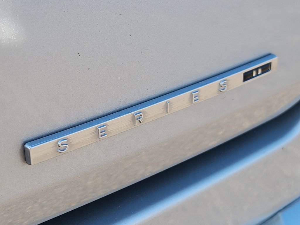 Used 2024 Jeep Wagoneer Series II w/ Flexible Seating Group RWD image 12