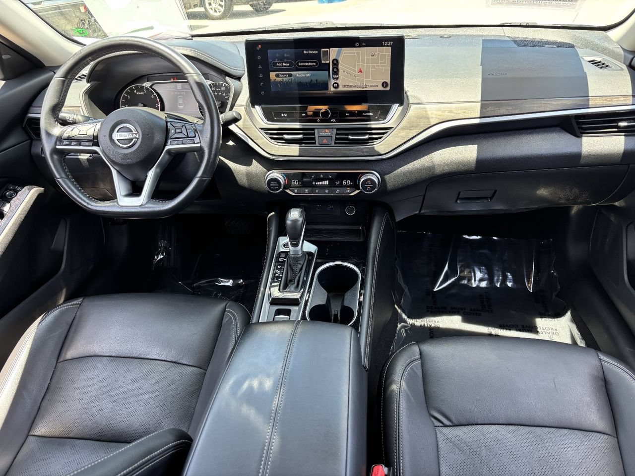 Used 2024 Nissan Altima 2.5 SL FWD image 13