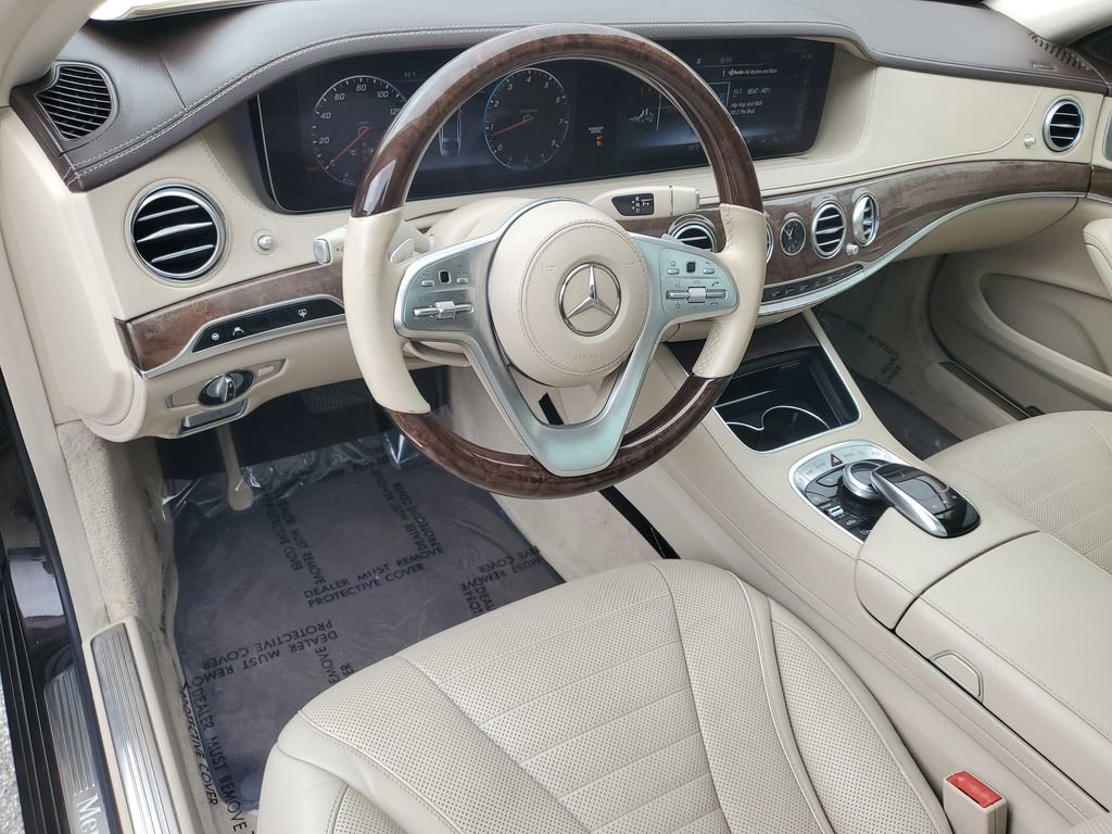 Used 2019 Mercedes-Benz S 560 Sedan image 18