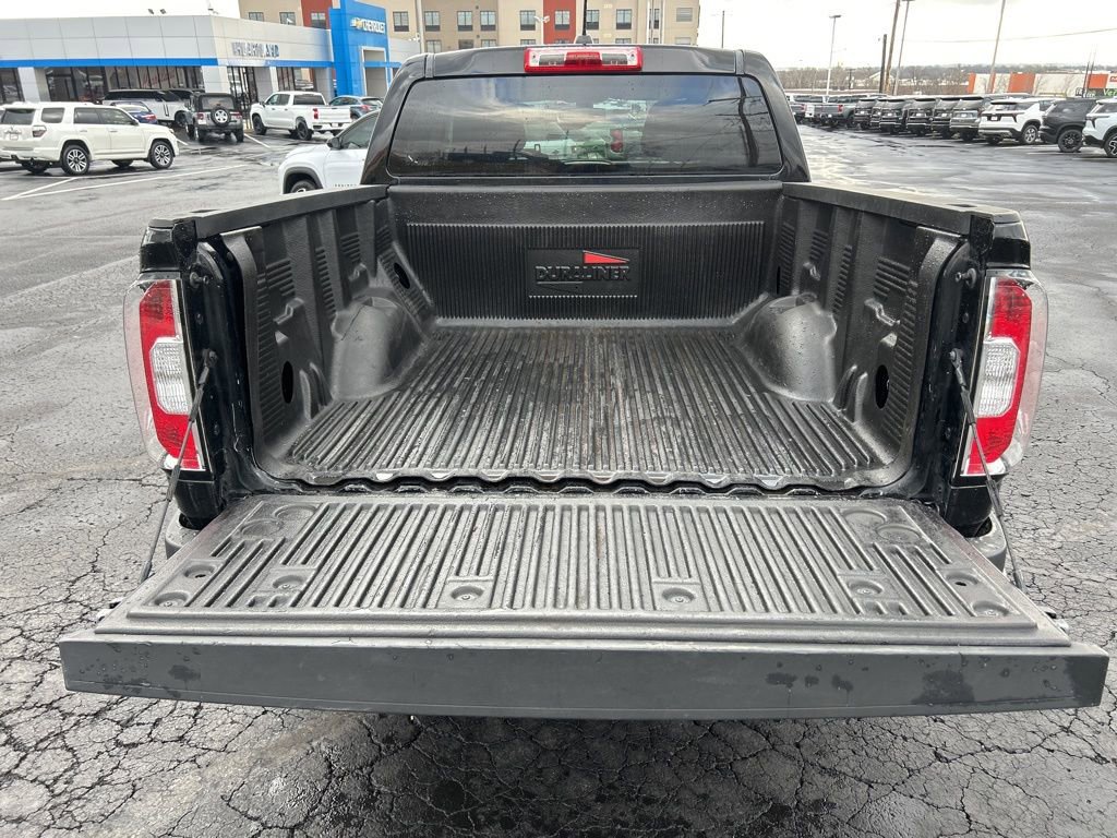 Used 2019 GMC Canyon SLE image 32