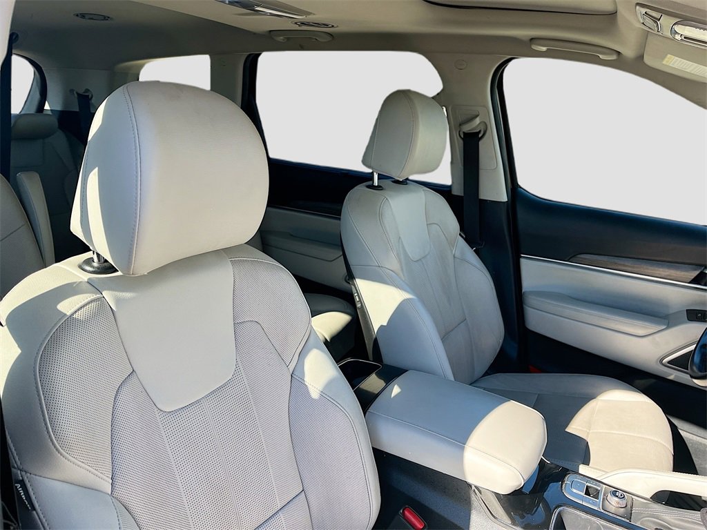 Used 2022 Kia Telluride EX w/ EX Premium Package image 30