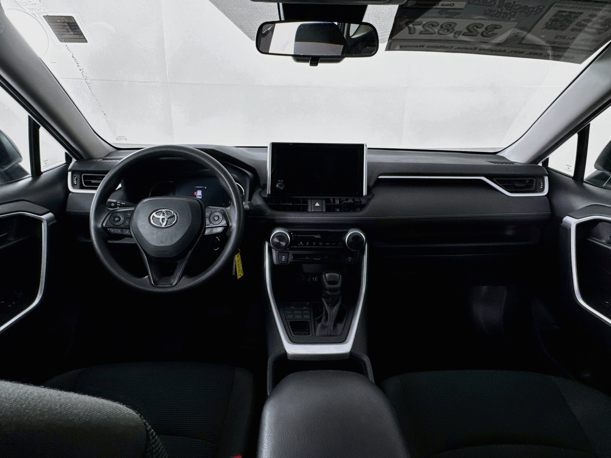 Certified 2025 Toyota RAV4 LE AWD/4WD image 23
