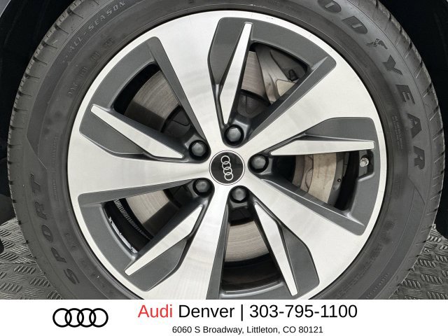 Certified 2024 Audi Q8 e-tron Premium Plus AWD/4WD image 11
