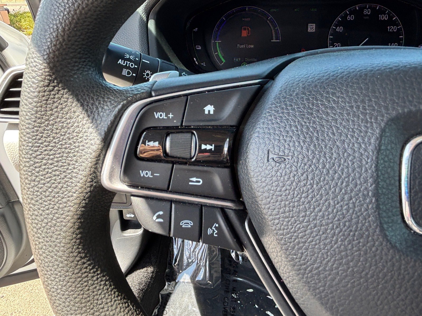 Used 2020 Honda Accord EX image 22