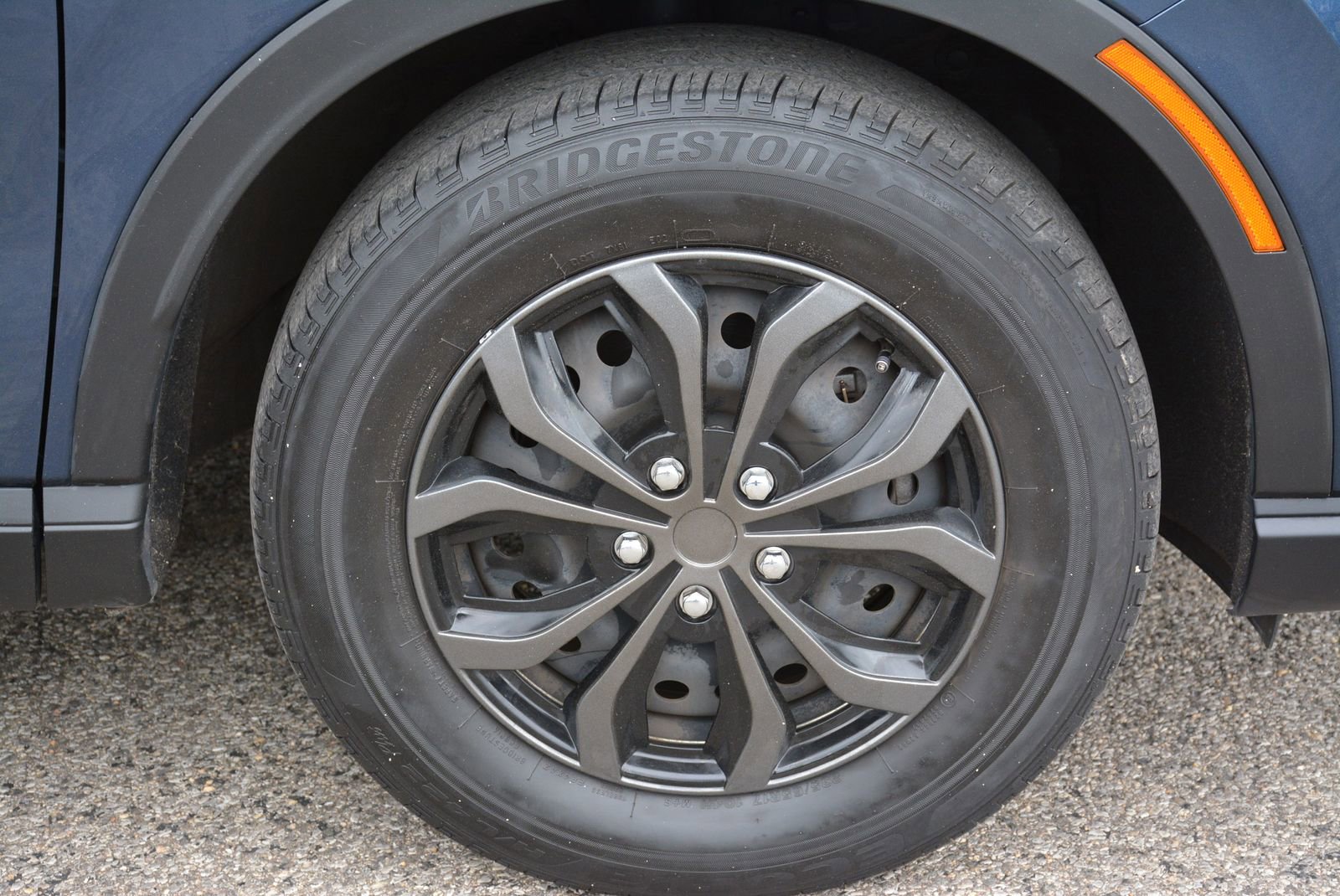 Used 2025 Honda CR-V LX image 33