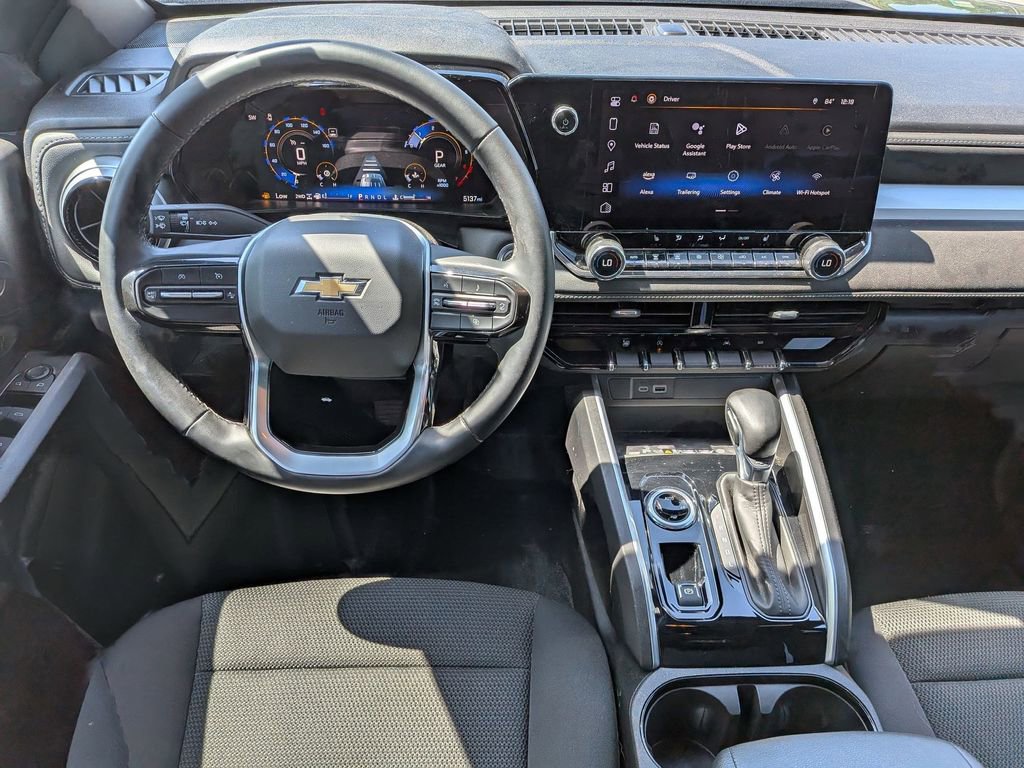 Used 2024 Chevrolet Colorado LT w/ LT Convenience Package II image 18