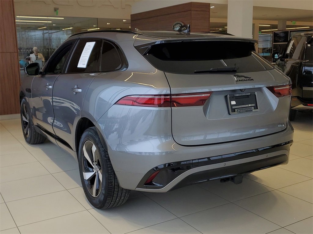 Used 2025 Jaguar F-PACE R-Dynamic S image 3