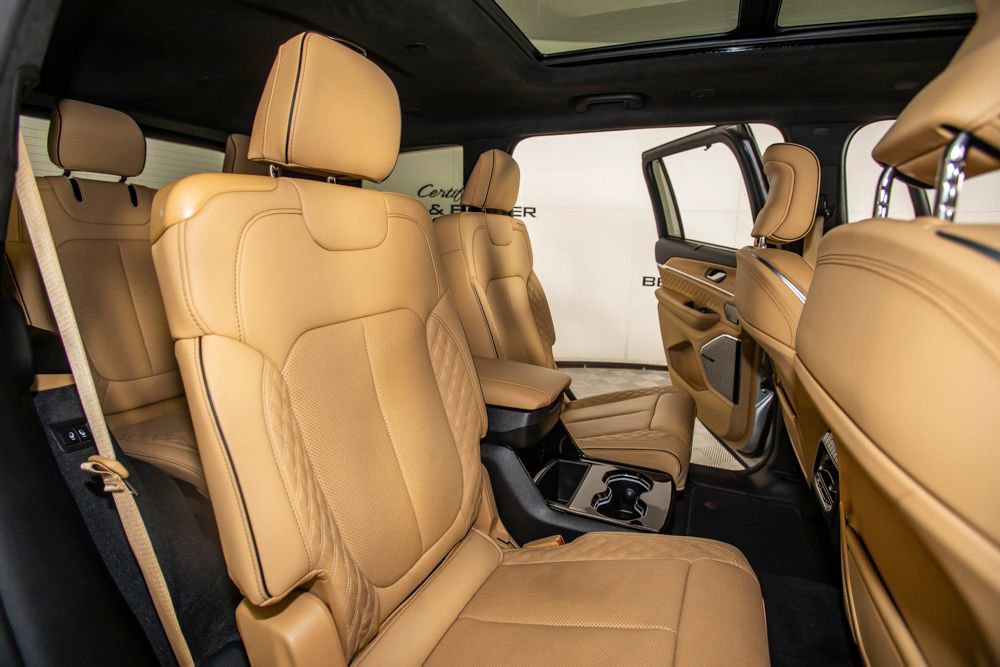 Used 2025 Jeep Grand Cherokee L Summit AWD/4WD image 21