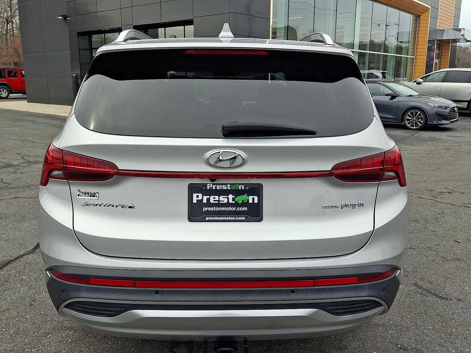 Used 2022 Hyundai Santa Fe Limited w/ Cargo Package image 5