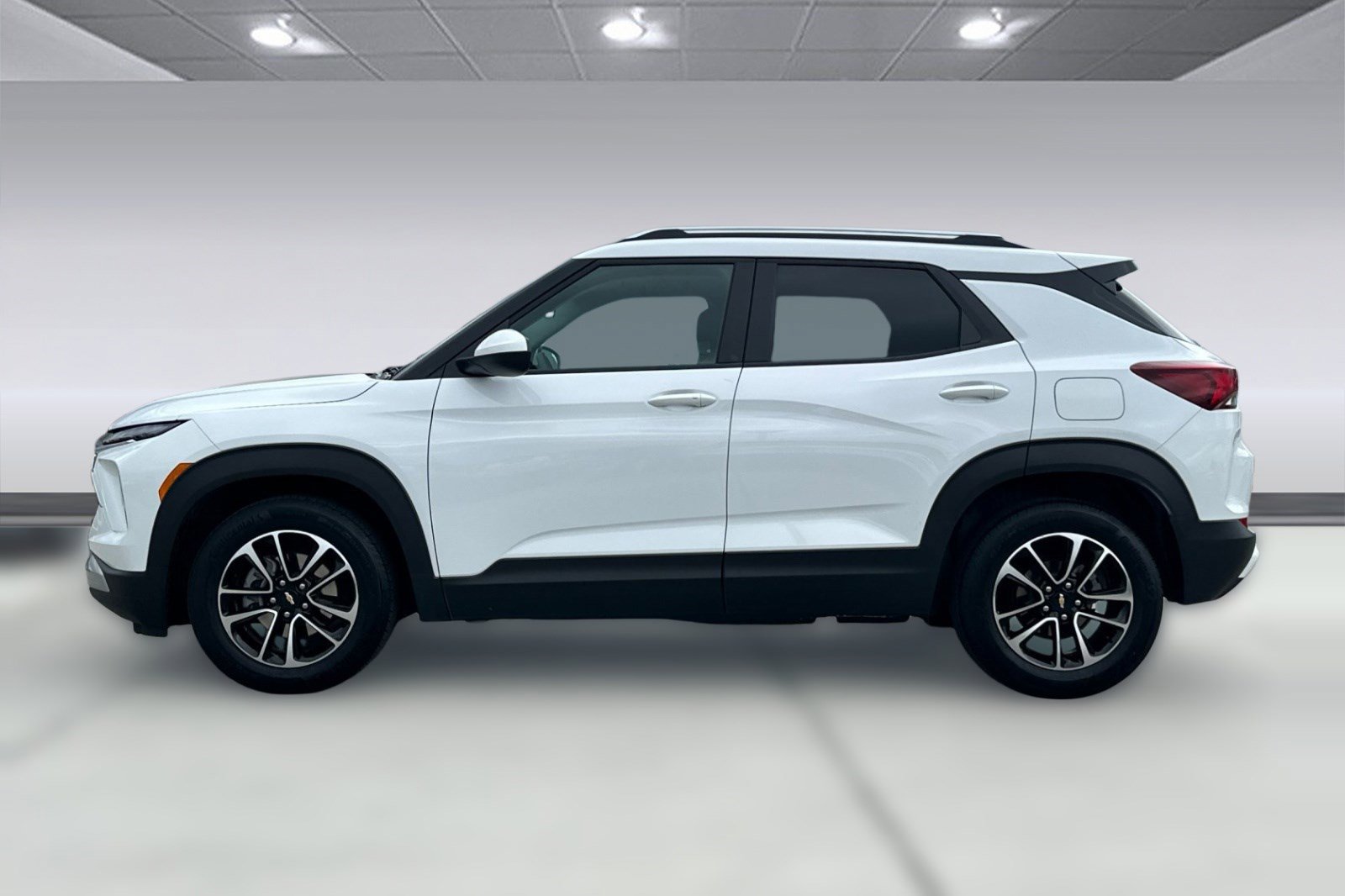 Used 2025 Chevrolet TrailBlazer LT image 6