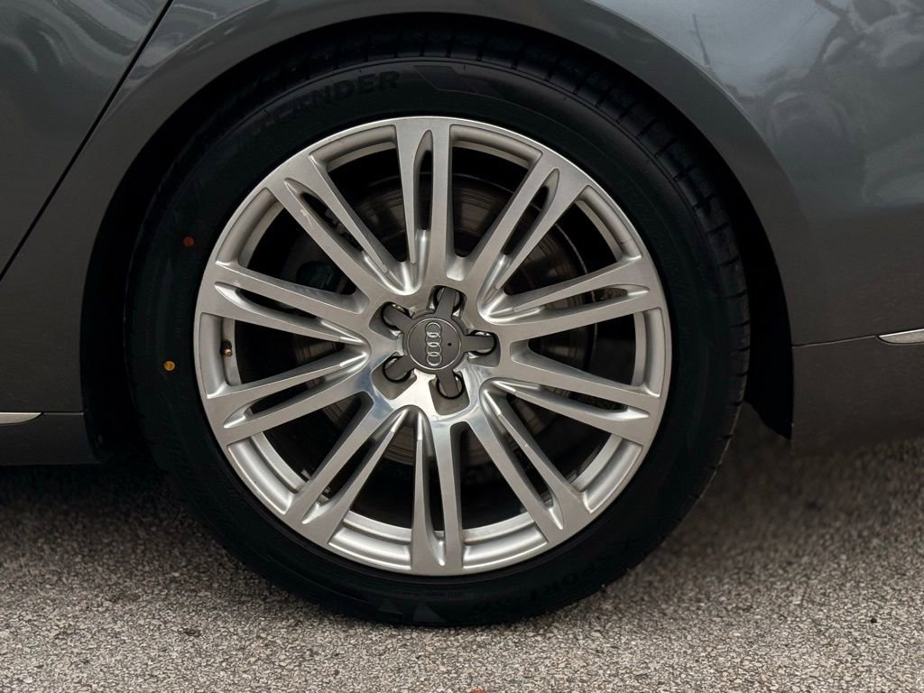 Used 2016 Audi A8 L 3.0T w/ Executive Package image 4