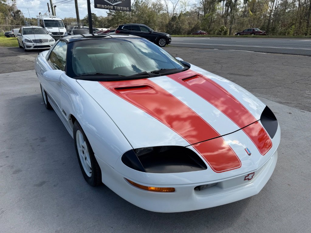 Used 1997 Chevrolet Camaro Z28 w/ Preferred Equipment Group 2 RWD image 11