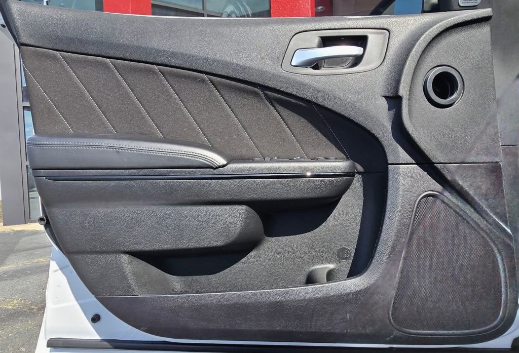 Used 2023 Dodge Charger R/T w/ Blacktop Package image 21