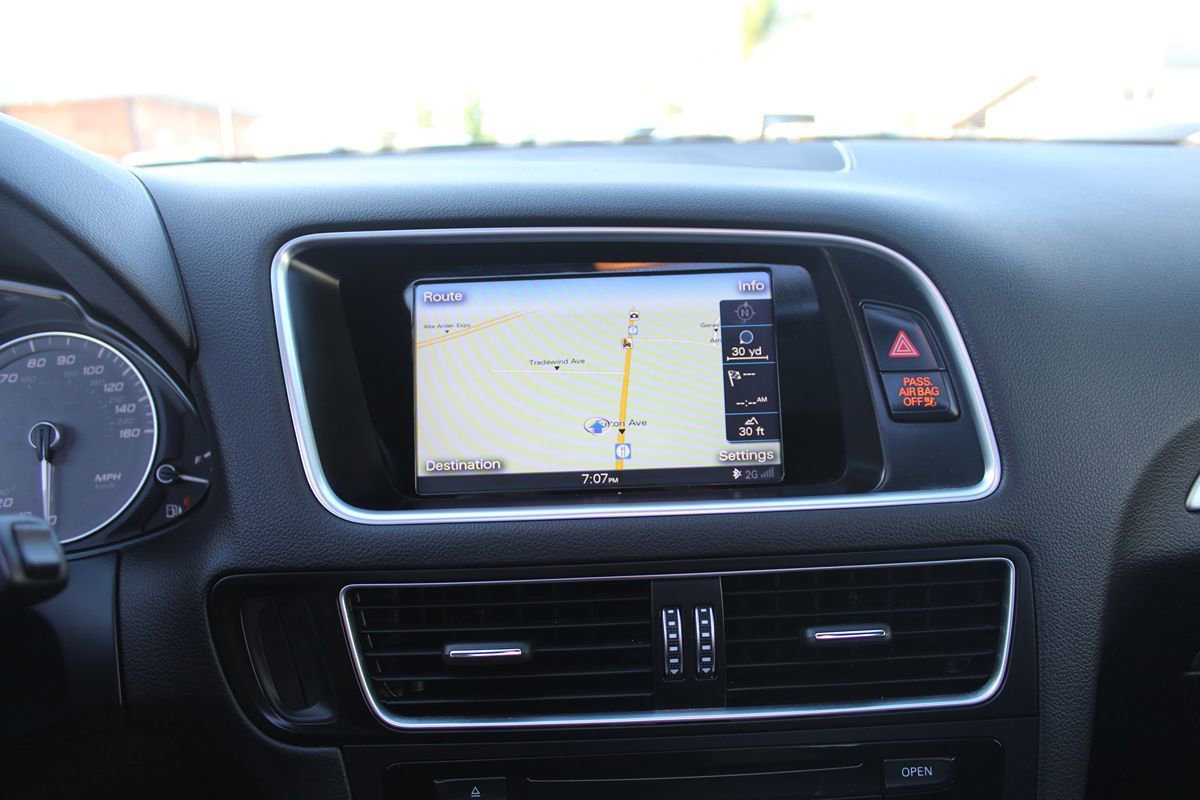 Used 2016 Audi SQ5 Prestige w/ Prestige Package AWD/4WD image 33