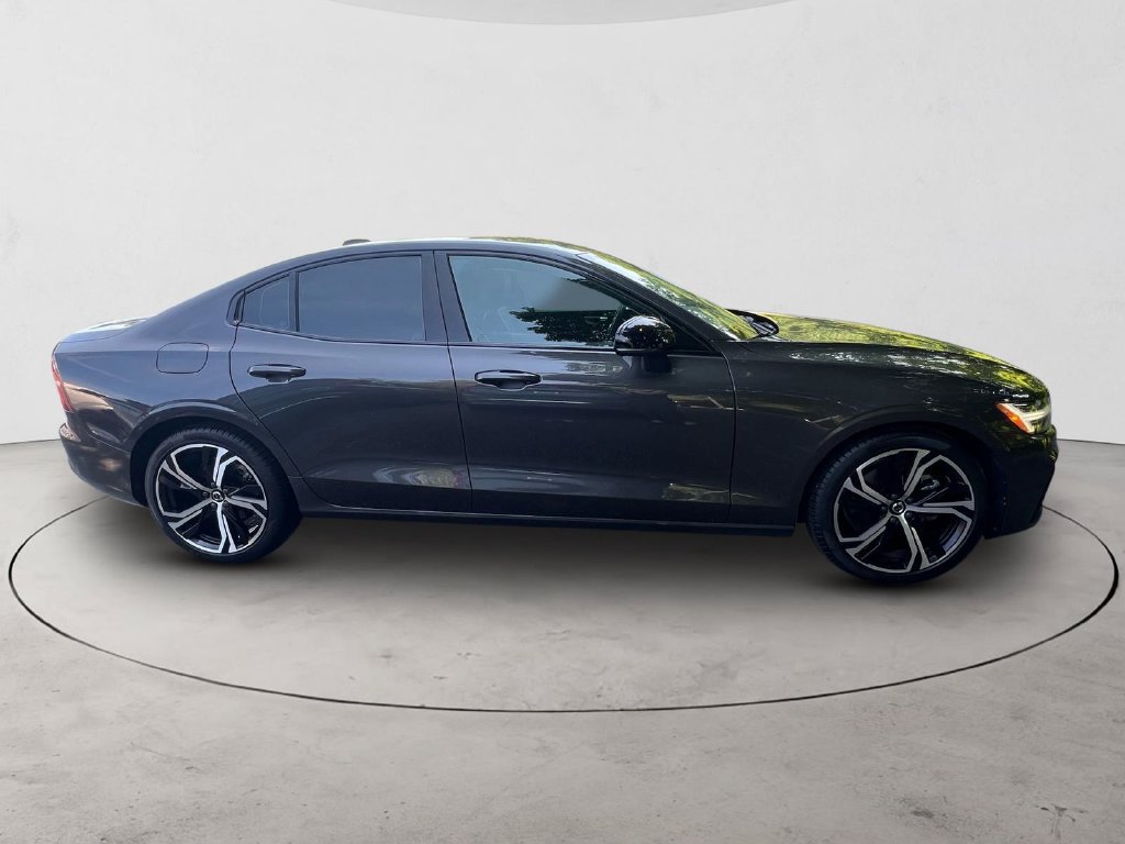 Certified 2025 Volvo S60 B5 Core AWD/4WD image 6